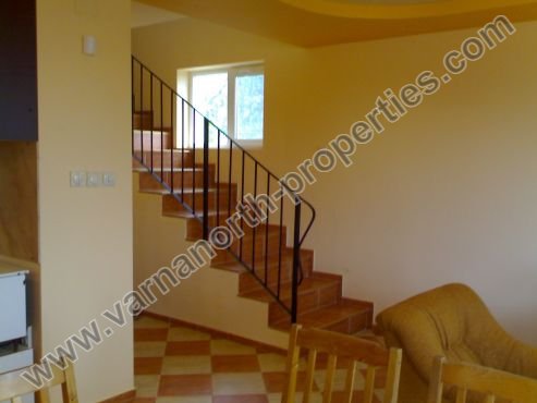 Furnished two-storey house 2 km from the beach - photo 2