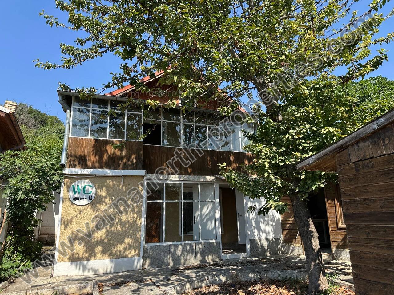 Имот за постоянен живот и бизнес — снимка 11
