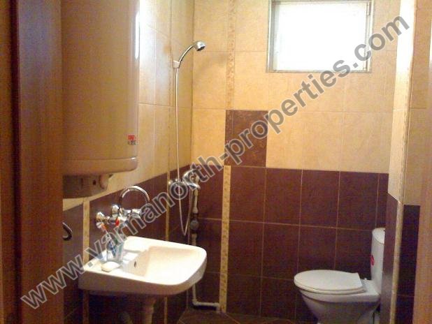 Furnished two-story house 2 km from the beach — photo 3