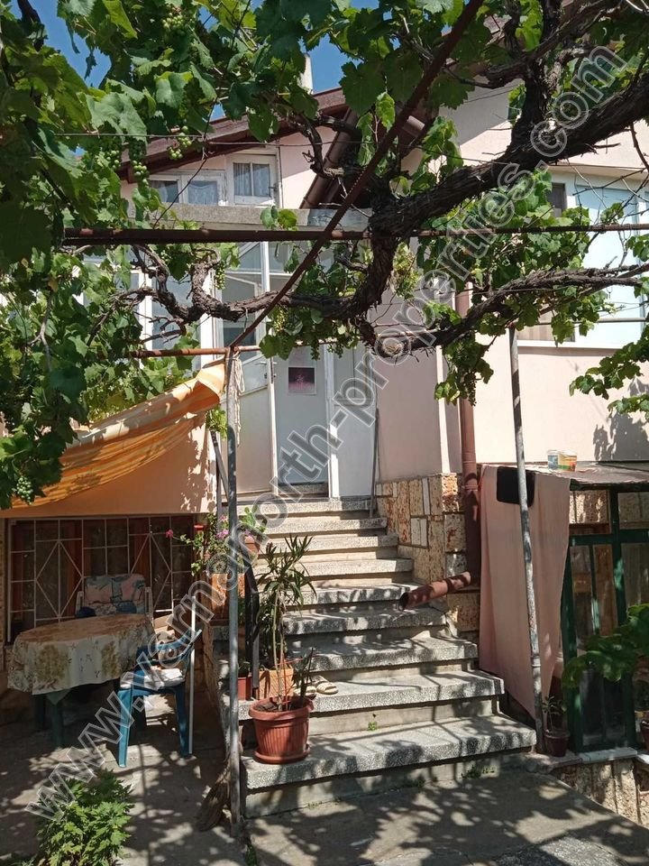 Спретната къща в Балчик — снимка 6