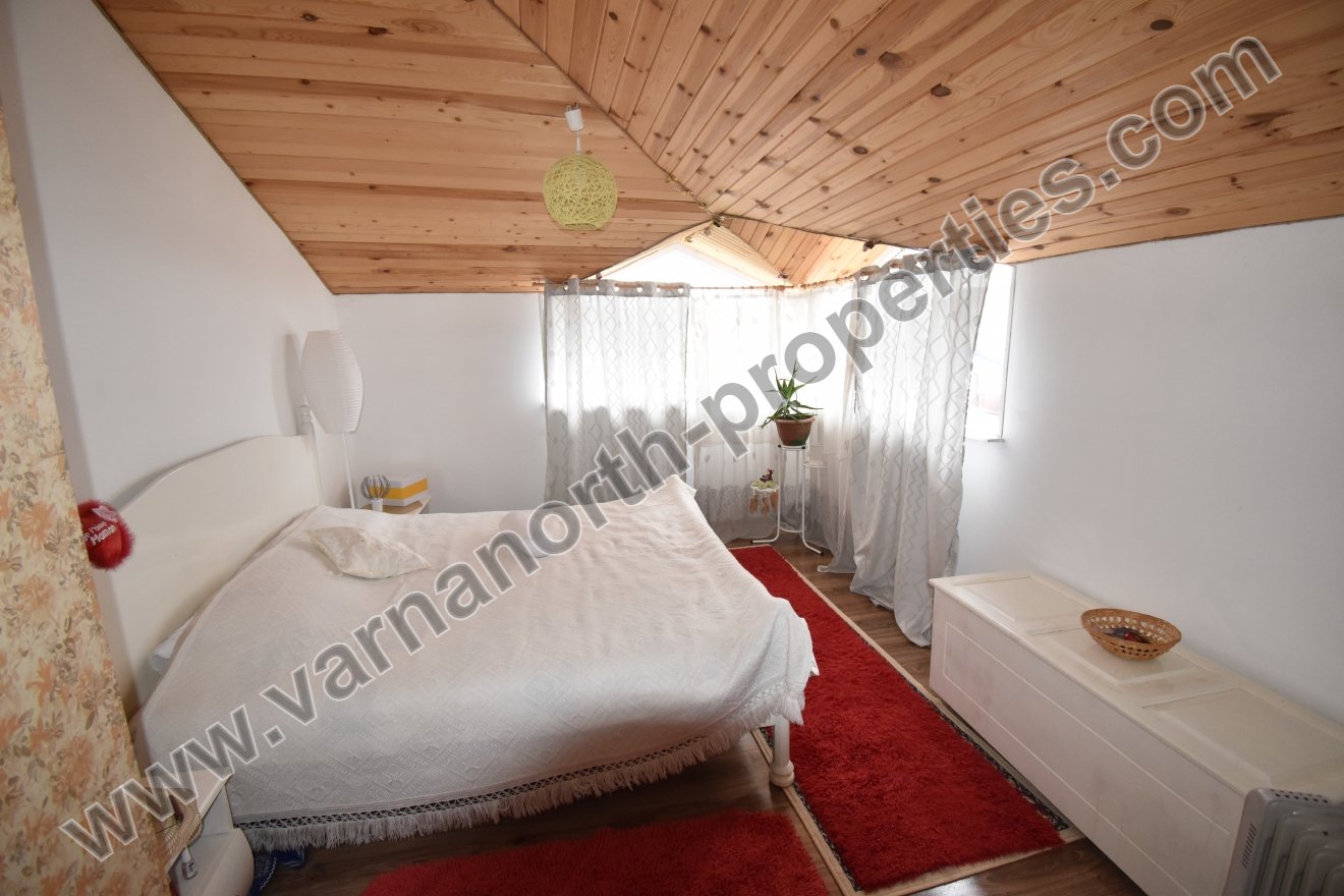 4 bedroom house in excellent village near the sea - picture 13