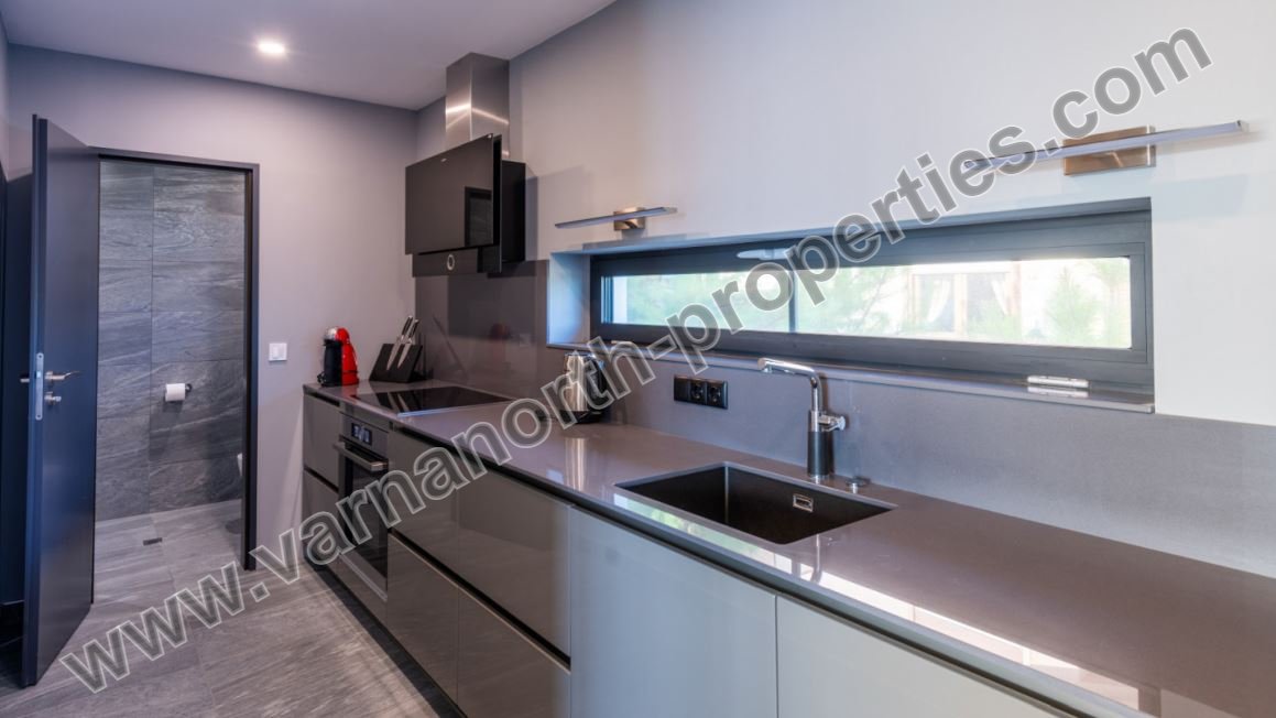 A spacious and bright house with a fantastic panoramic view of the sea - photo 8