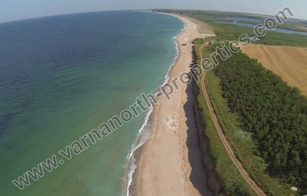 Парцел находящ се в село Езерец в близост до морето — снимка 2