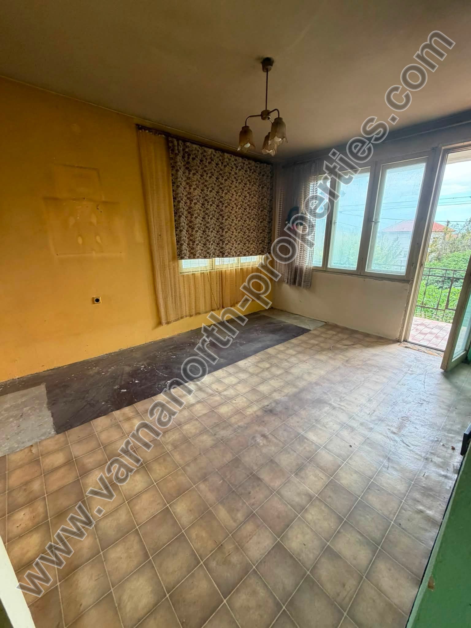 Продава се къща в град Балчик — снимка 19