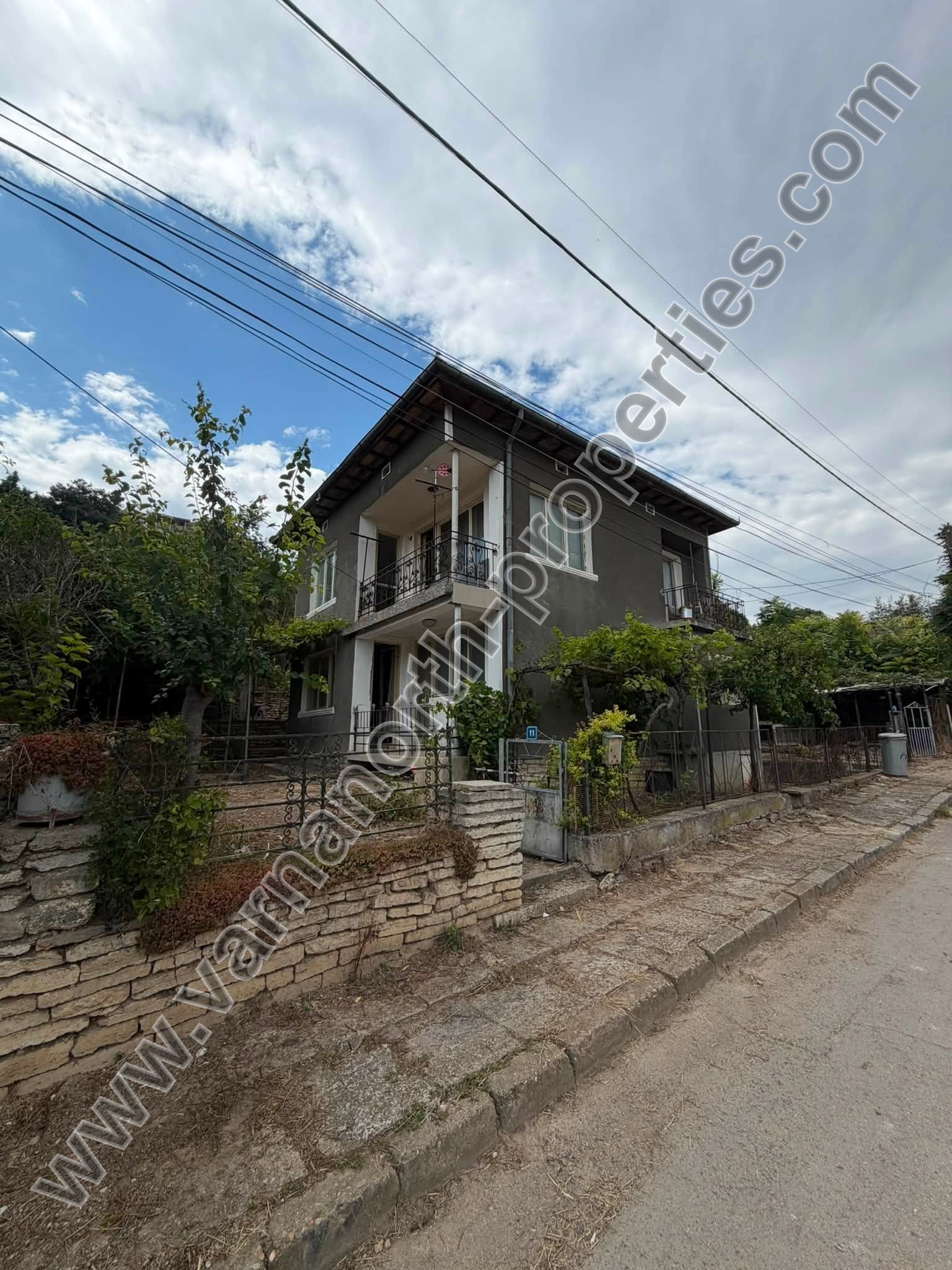 Продава се къща в град Балчик — снимка 3
