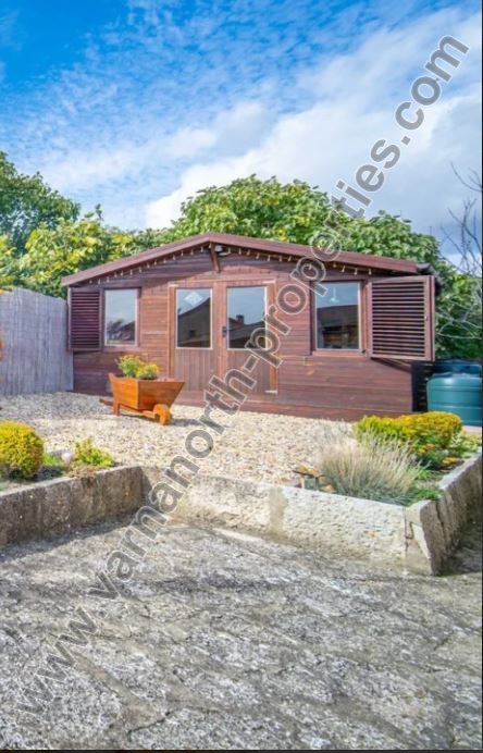A holiday home in a perfect location - picture 12