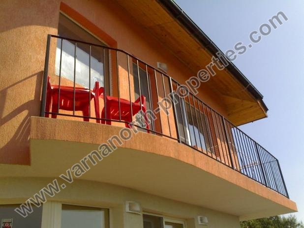 Furnished two-story house 2 km from the beach — House in Topola